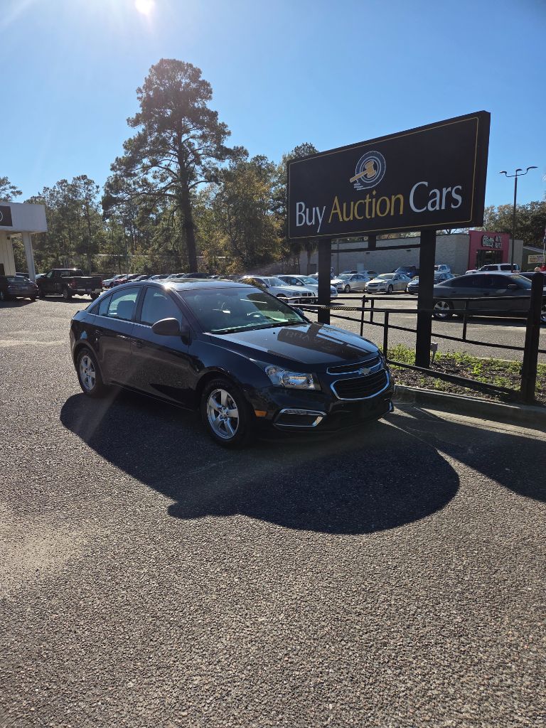 2015 Chevrolet Cruze 1LT's photo