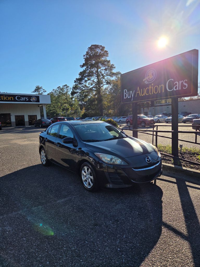 2010 Mazda MAZDA3 i Touring's photo