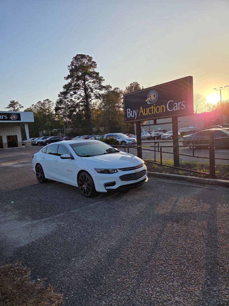 2016 Chevrolet Malibu 1LT's photo