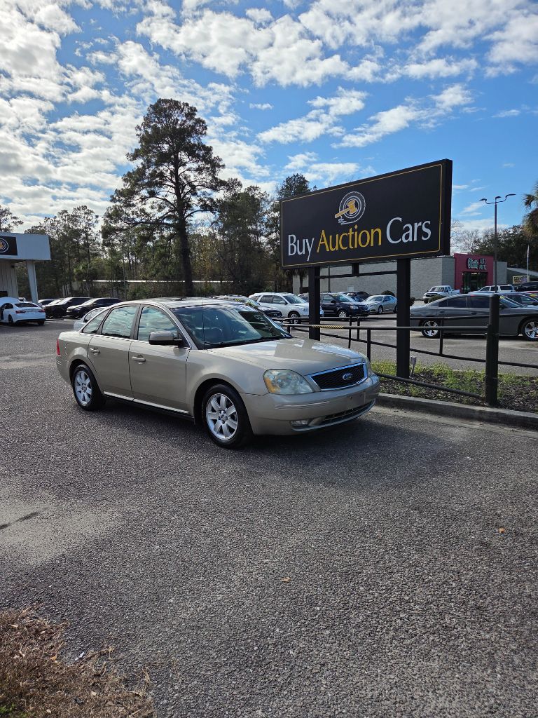 2006 Ford Five Hundred SEL's photo