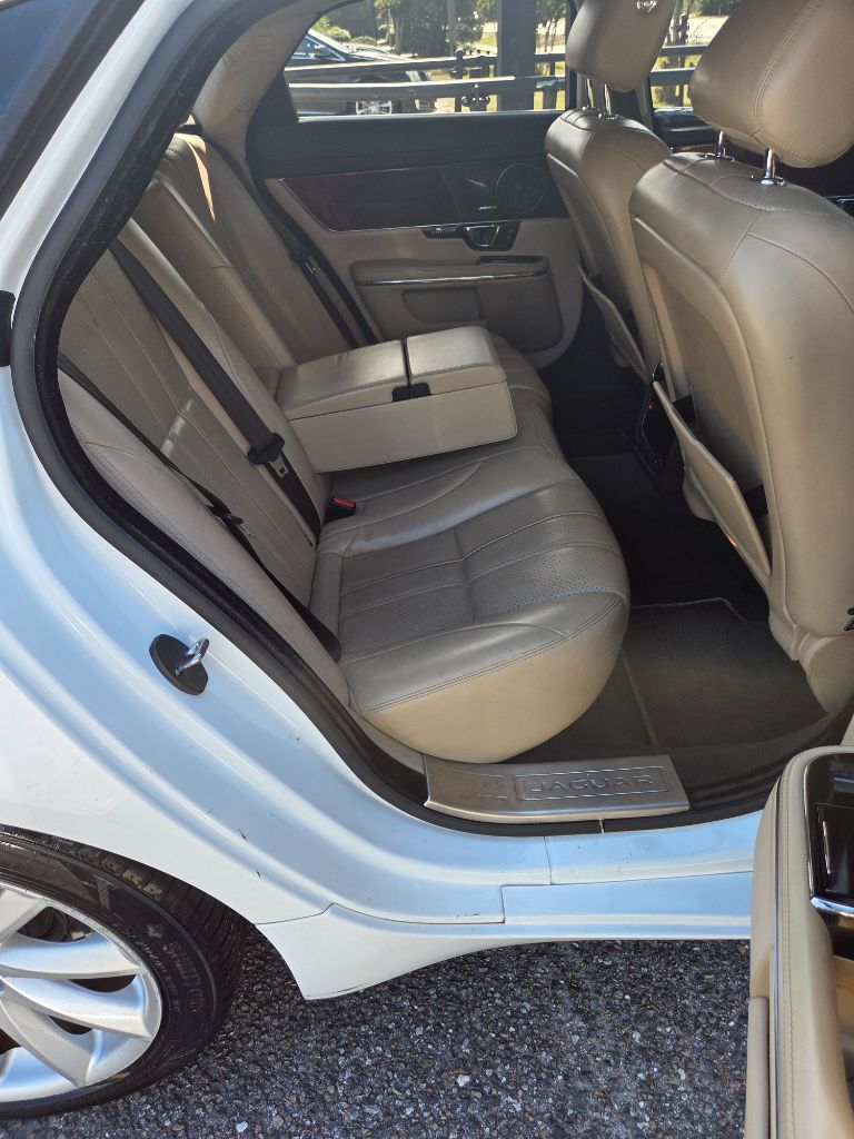 2014 Jaguar XJ Base - Photo 11
