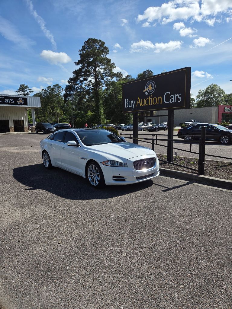 2014 Jaguar XJ XJ's photo