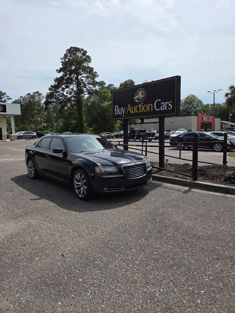 2014 Chrysler 300 S V6's photo