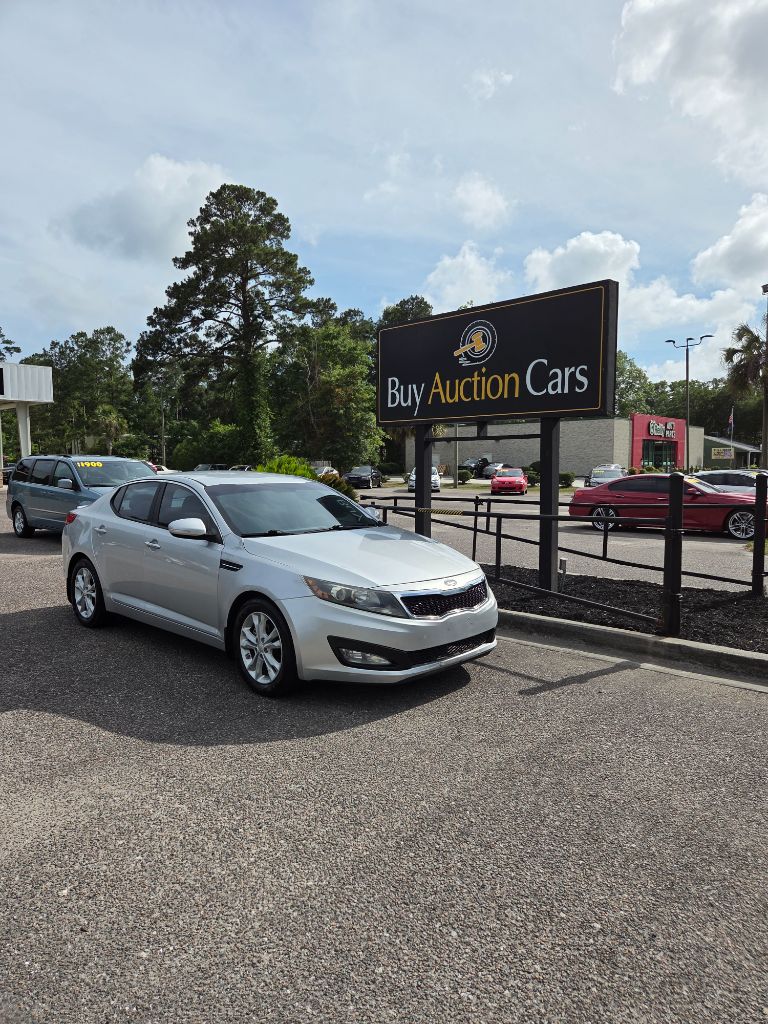 2012 Kia Optima LX's photo