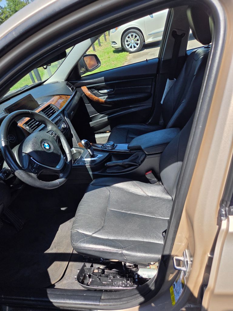 2014 BMW 3 Series 328i - Photo 8