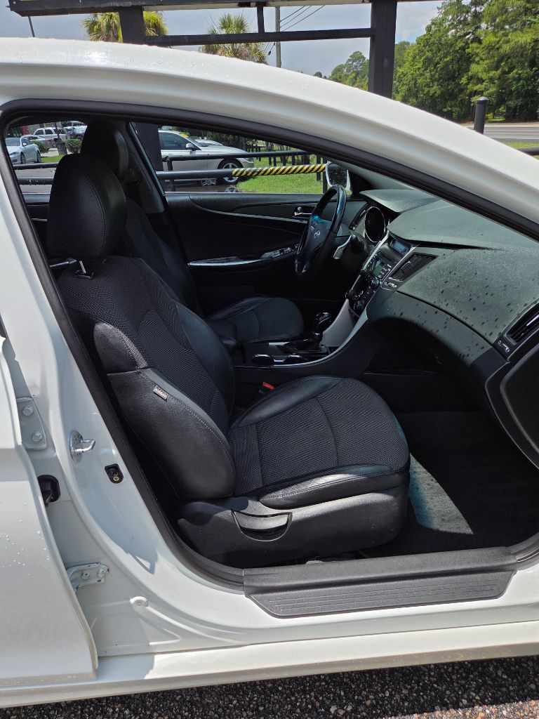 2011 Hyundai Sonata Limited - Photo 10