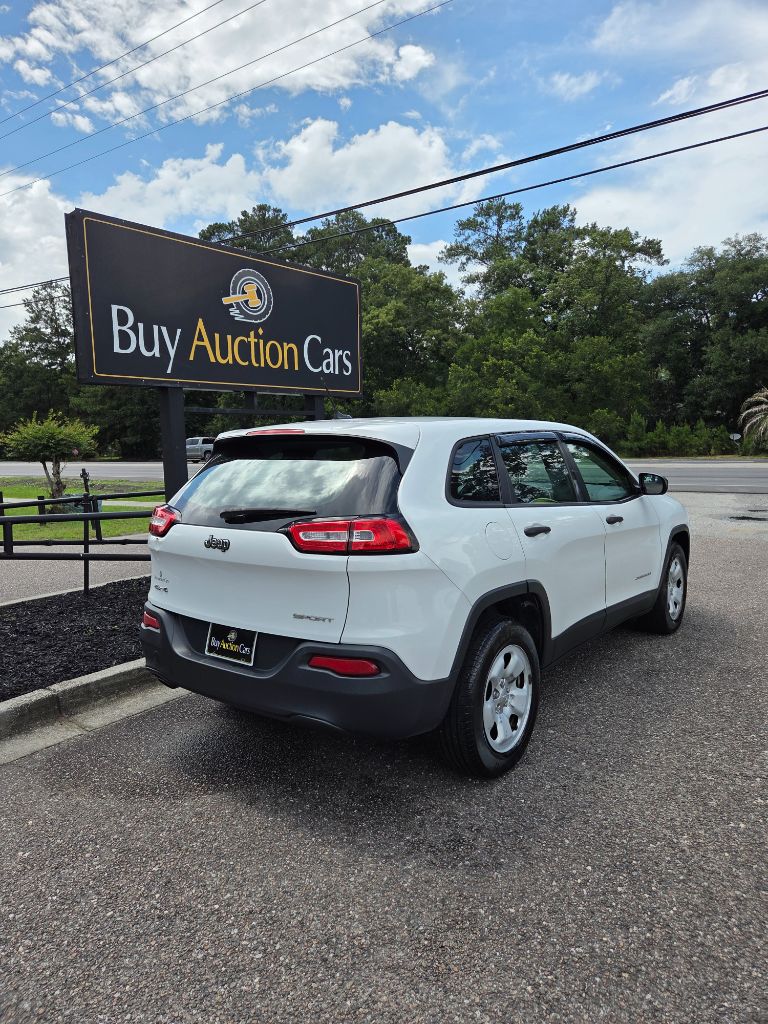 2014 Jeep Cherokee Sport - Photo 6