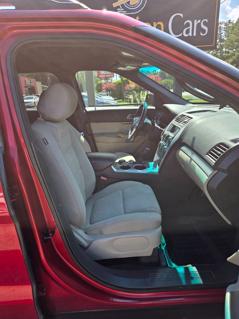 2014 Ford Explorer Base - Photo 10