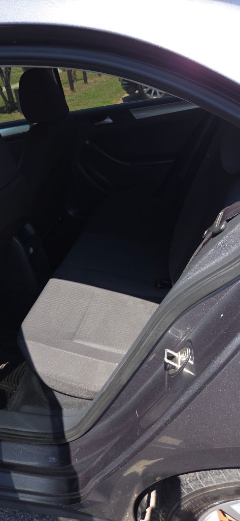 2015 Volkswagen Jetta 10