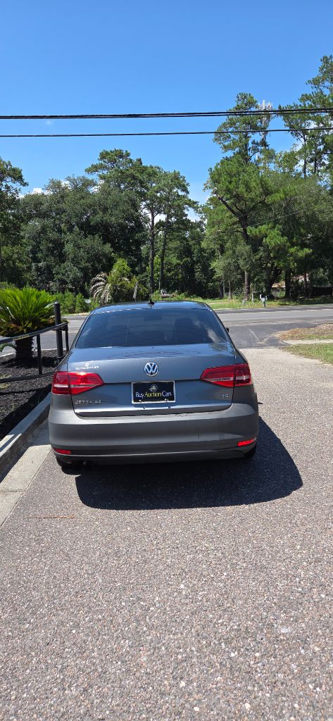 2015 Volkswagen Jetta 6